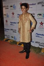 Darsheel Safary at ITA Awards red carpet in Mumbai on 4th Nov 2012,1 (115).JPG